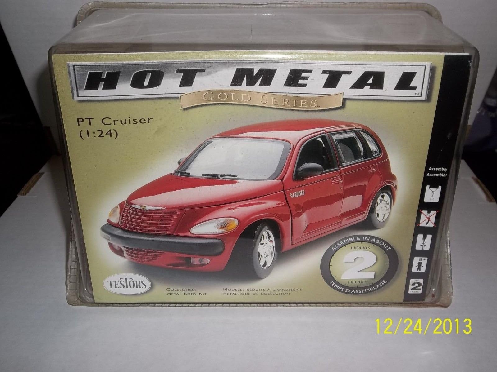 HOT METAL PT Cruiser (1:24) Gold Series - Collectible Metal Body Kit