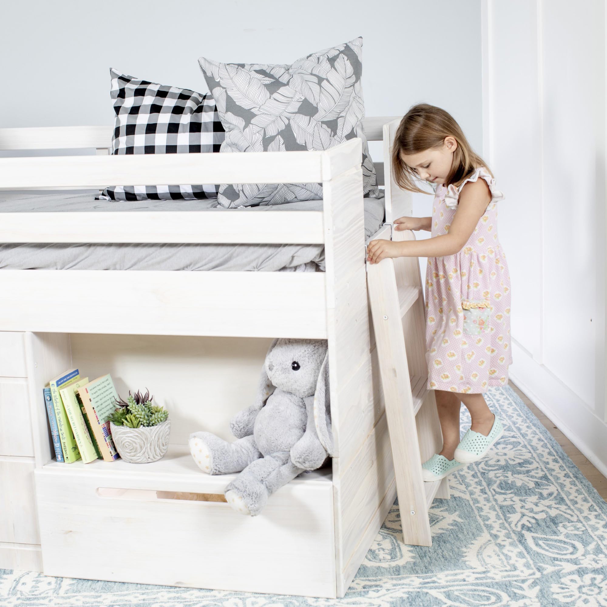 Mua Max & Lily Loft Bed Twin Size, Solid Wood Low Loft Bed with Storage ...