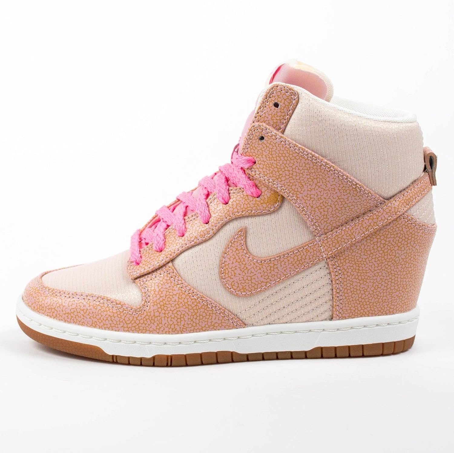 nike dunk sky hi pink