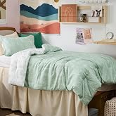 Bedsure Sage Green Twin/Twin XL Comforter Set - Reversible Floral Bed Set, Soft Summer Lightweight Bedding for Bedroom, 1 Soft Botanical Flowers Comforter and 2 Pillow Shams