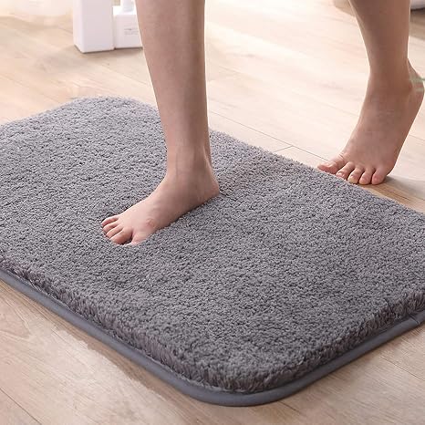 Amazon バスマット お風呂マット 足ふきマット ポリエステル生地 高密度 吸水 速乾 吸水性抜群 耐久良い 抗菌 洗濯不要 浴室 洗面所 台所 濃い灰色 40 60cm 浴室足ふきマット ホーム キッチン オンライン通販