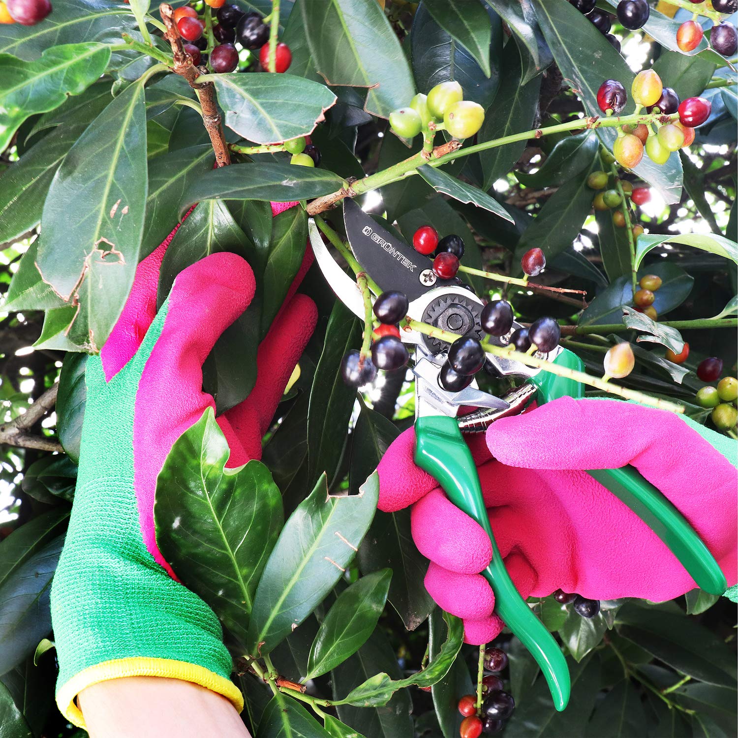 GRÜNTEK 2 works Garden Gloves Bamboo Garden Work Gloves for Domestic and Commercial Use in Horticulture, Fishing - Image 4