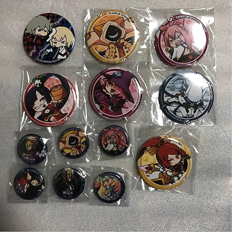 Amazon コラボカフェ ジン ラグナ タオカカ ライチ ココノエ ナイン イザヨイ ハクメン レリウス プラチナ Blazblue 缶バッジ バッジ ホビー