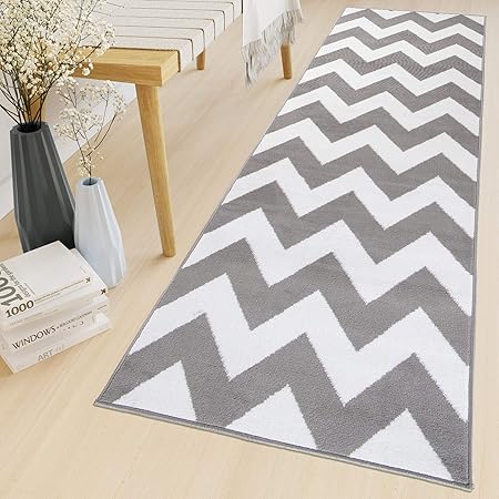 Tapiso Fire Teppich Läufer Meterware Kurzflor Flur Küche Korridor Brücke Grau Weiß Geometrisch Zig Zag Streifen Gestreift ÖKO