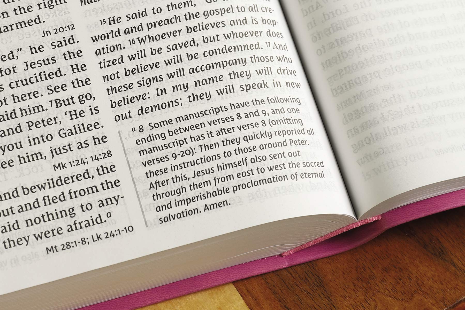 NIV, Super Giant Print Reference Bible, Leathersoft, Pink, Red Letter, Comfort Print NIV, Super Giant Print Reference Bible, Leathersoft, Pink, Red Letter, Comfort Print Imitation Leather