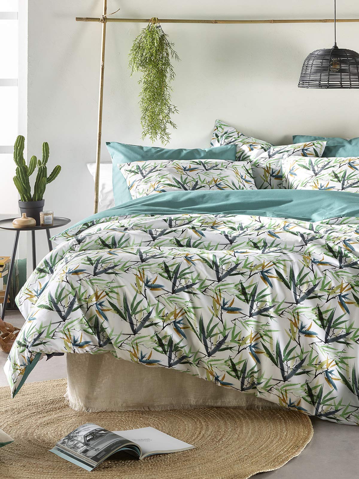 De Witte Lietaer Salix Bedding Set: Duvet Cover and Pillowcases, Cotton, White/Green, 200 x 220 cm