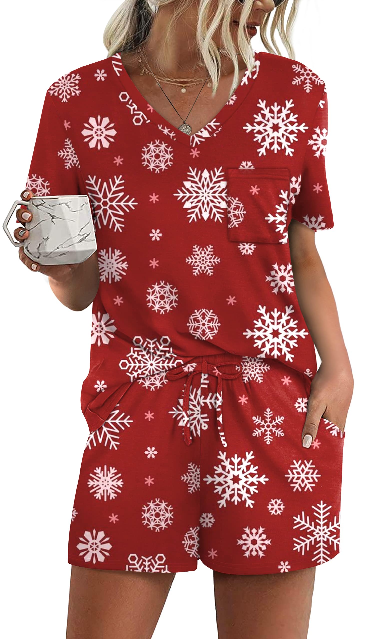 RUBZOOF Christmas Pajamas for Women Shorts Set