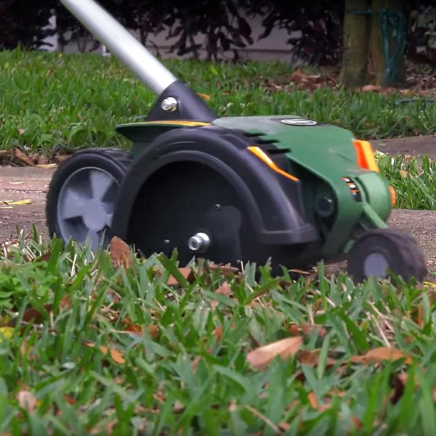 Scotts Outdoor Power Tools ED70012S 11-Amp 3-Position Corded Electric Lawn Edger, Green : Garden & Outdoor