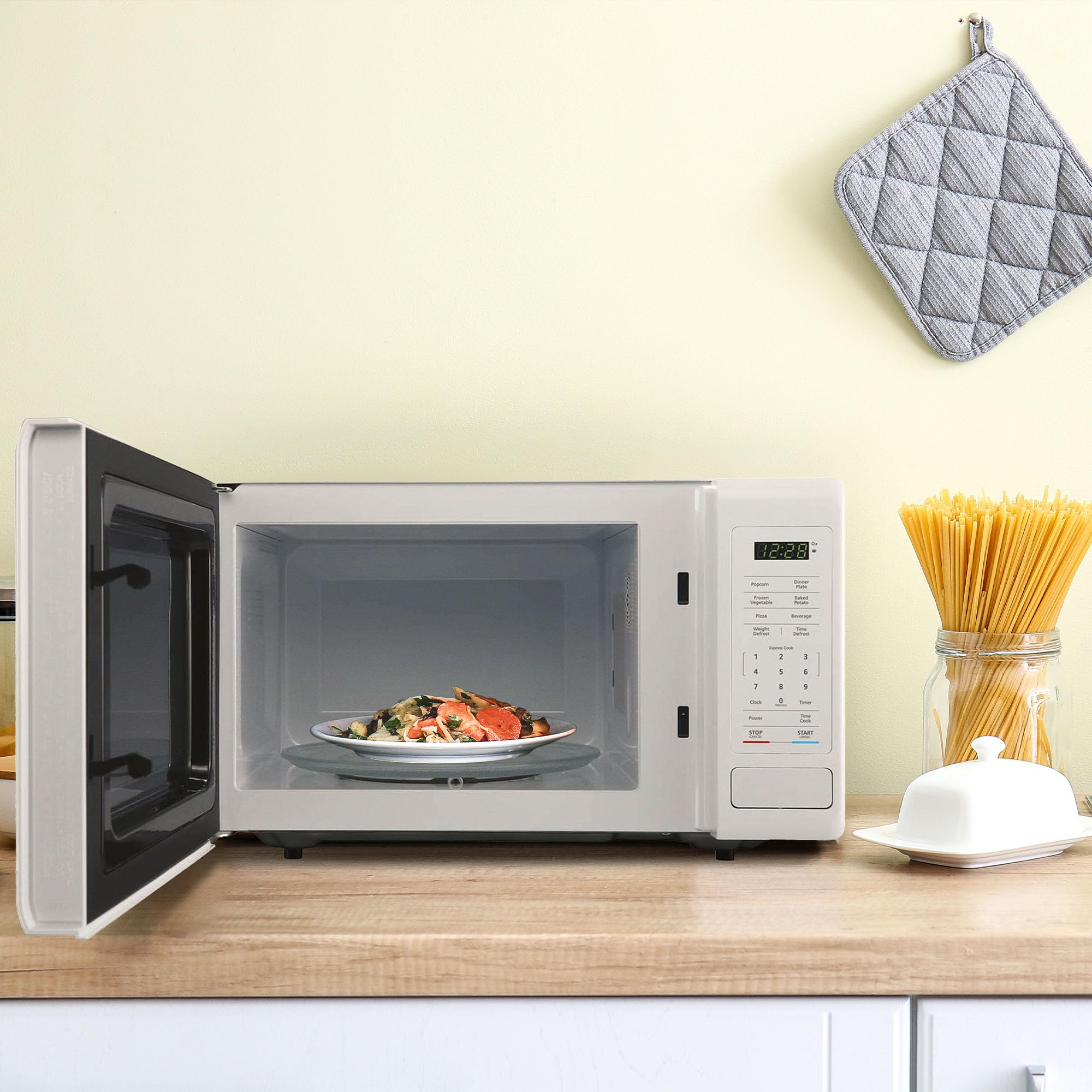 Magic Chef 0.9 Cubic Feet 900 Watt Small Stainless Countertop Microwave Oven for Compact Spaces w/ 6 Pre Programmed Cooking Modes, White