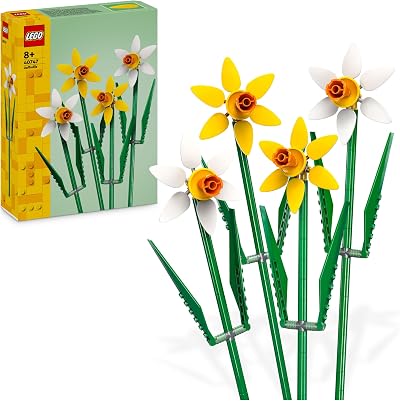 LEGO Botanicals Daffodils - Faux Flowers Building Set