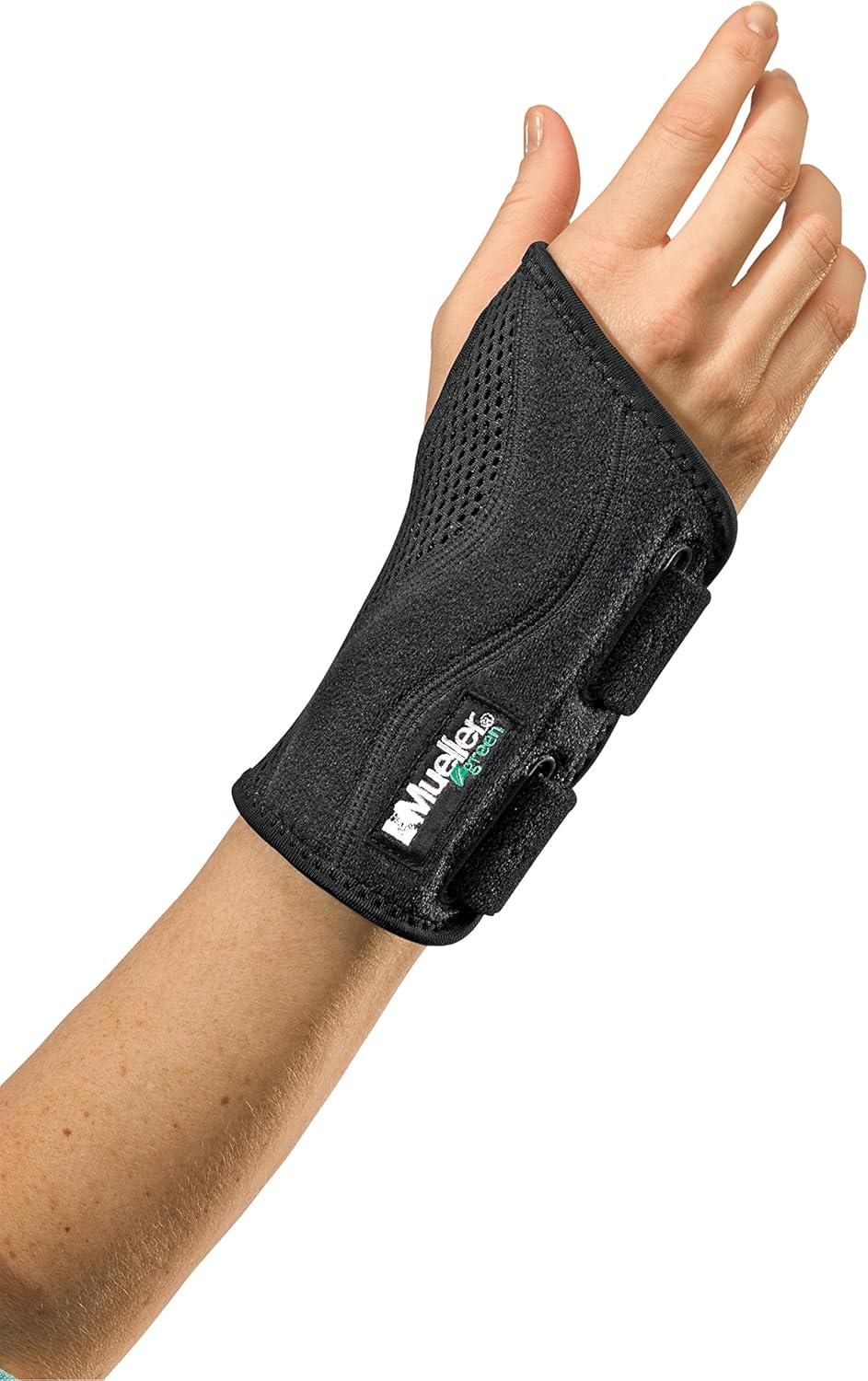 Mueller Fitted Wrist Brace, Black, Right Hand, Small/Medium: Health & Personal Care