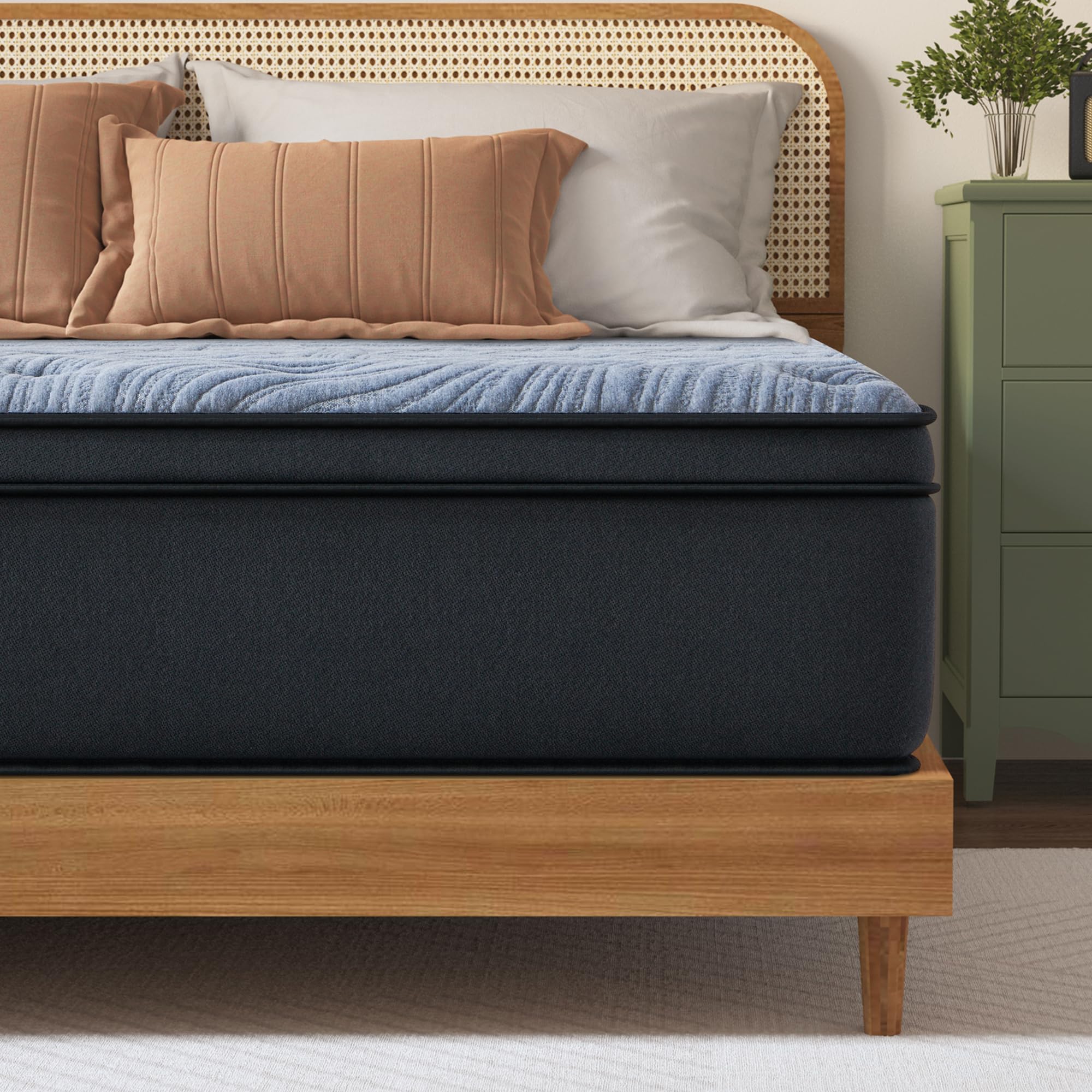 Photo 1 of ***SIMILAR ITEM***
Queen Hybrid Mattress 10 Inch, Medium Firm Mattress in a Box with Pocketed Innersprings, Breathable Cover, Motion Isolation & Pressure Relief