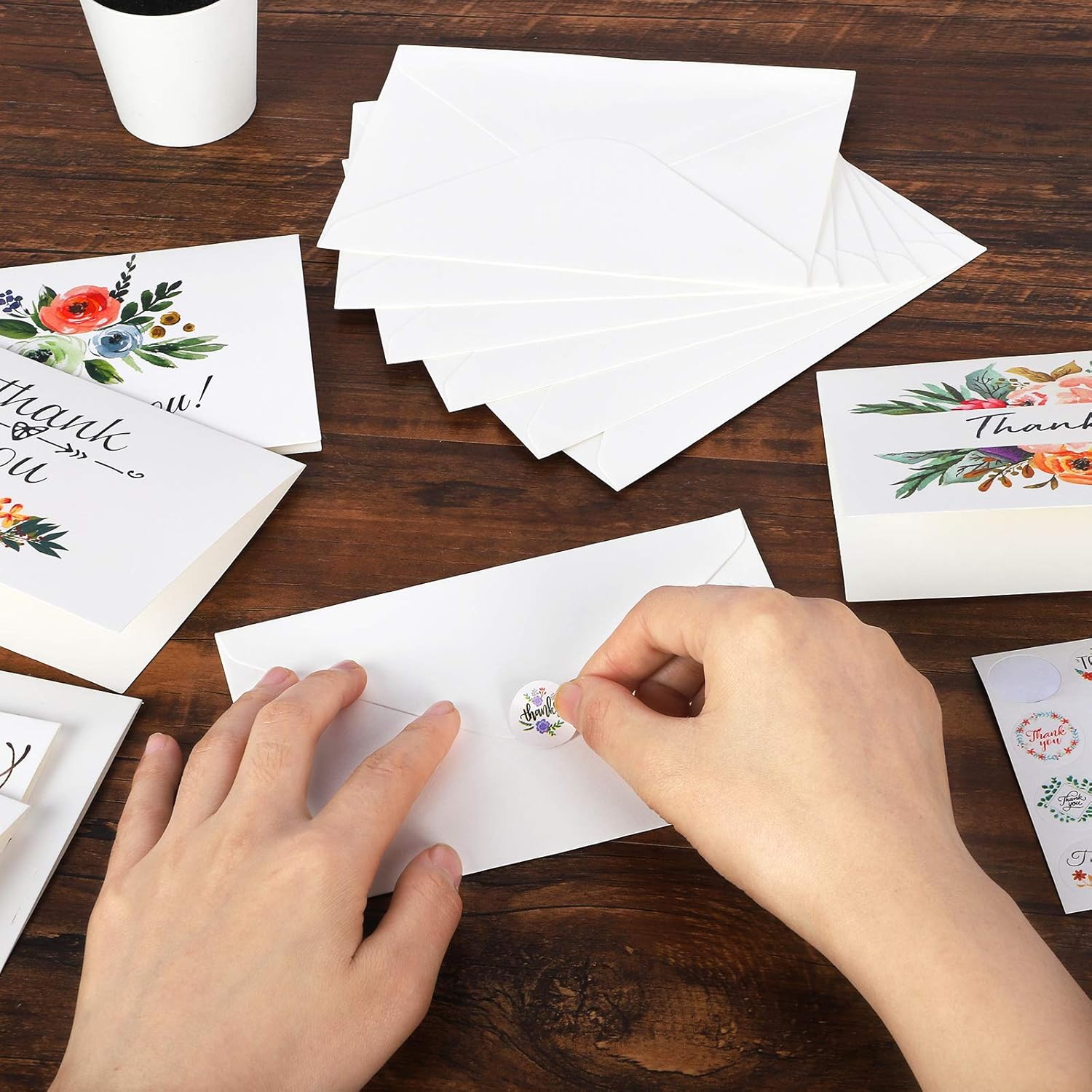 Hallmark Pack Of 24 Modern Greenery Greeting Cards - Tunisia