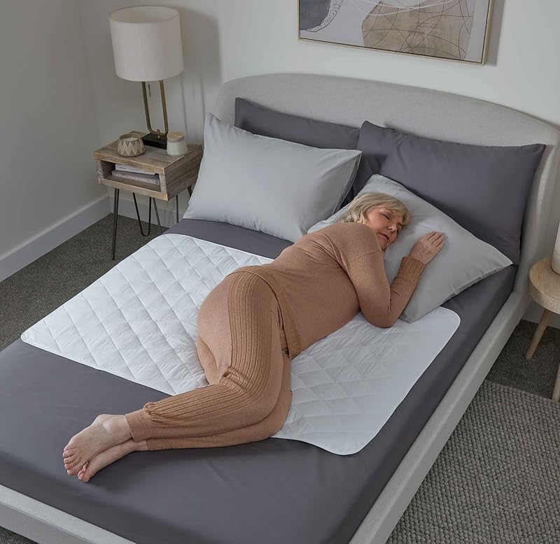 GuardedSleep Waterproof Bed Pad 86x132cm Reusable Underpad 4 Layer
