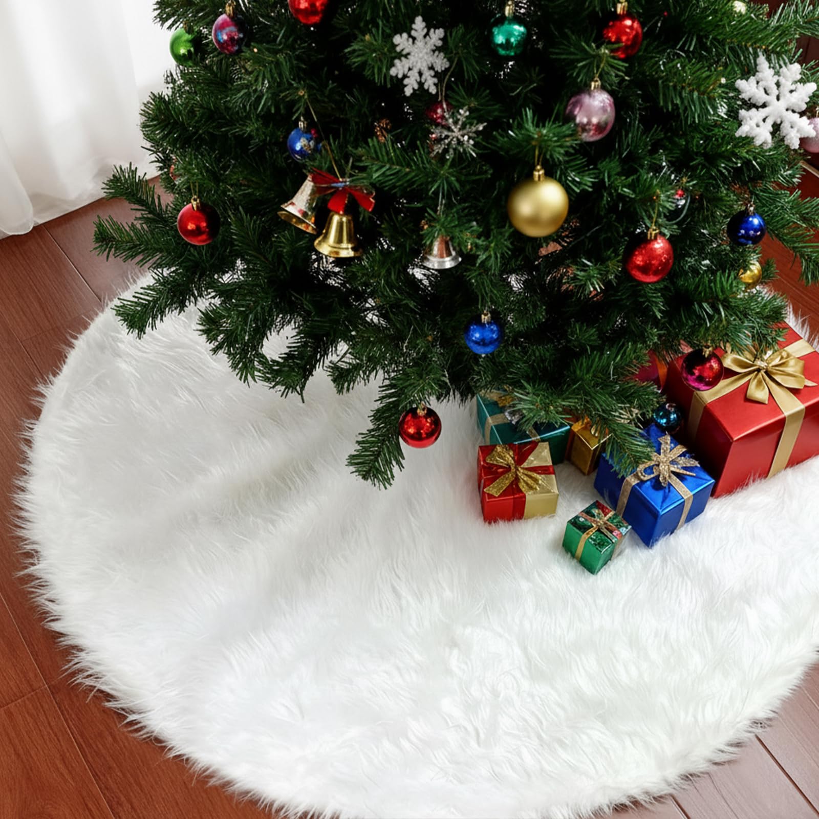 Photo 1 of 48 Inch Christmas Tree Skirt Large White Faux Fur Plush Xmas Tree Skirts Mat for Merry Christmas Party Holiday Luxury Christmas Decorations Indoor Xmas Home Decor