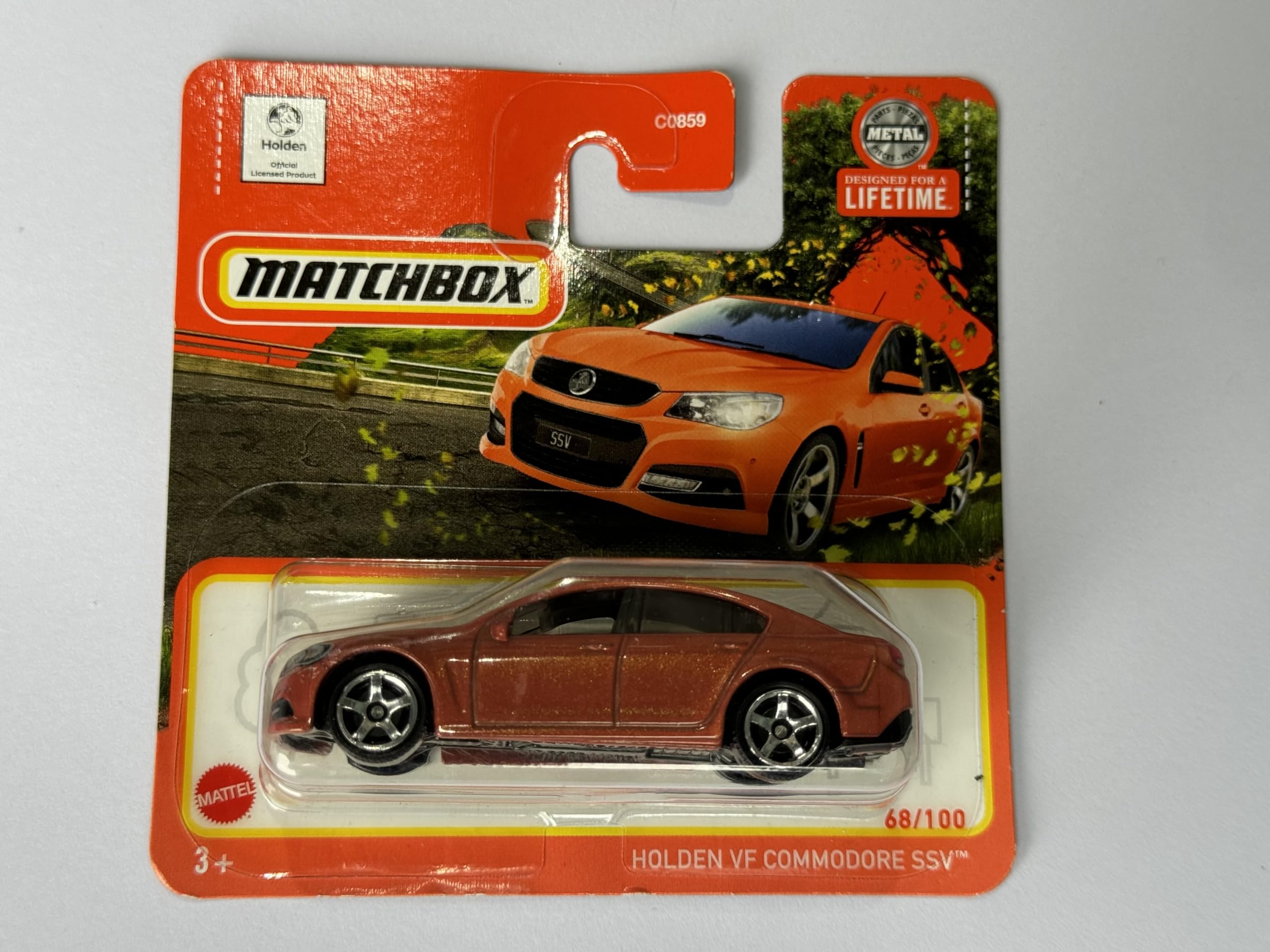 2024 Matchbox Holden VF Commodore SSV Pearl Orange 68/100 (Short Card) HVN64