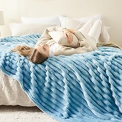 NEWCOSPLAY Super Soft Throw Blanket Blue Premium