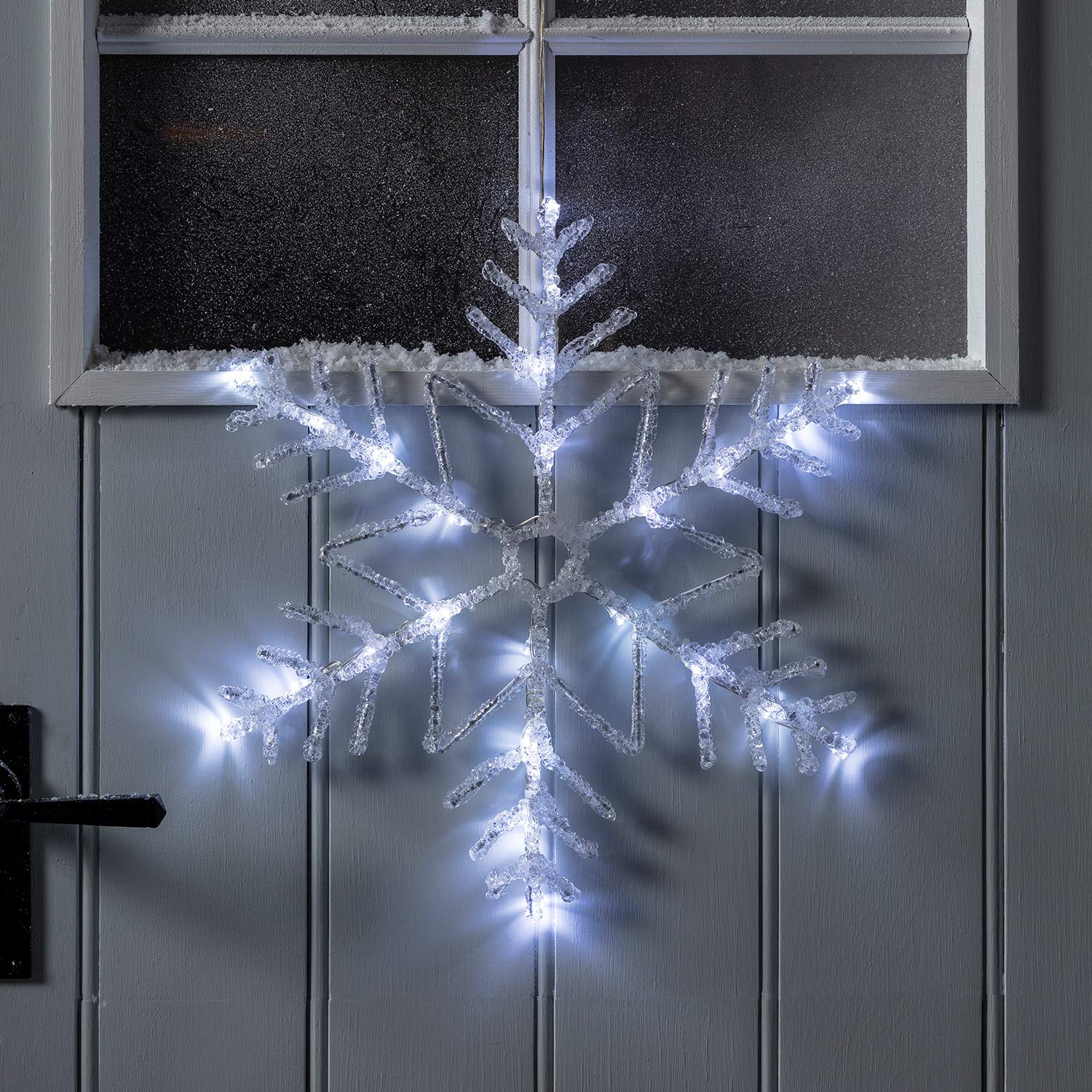 Buy Lights4fun Inc 16 White Led Battery Operated Snowflake Outdoor Christmas Window Light Decoration Online At Low Prices In India Amazon In Battery Operated Window Lights For Christmas