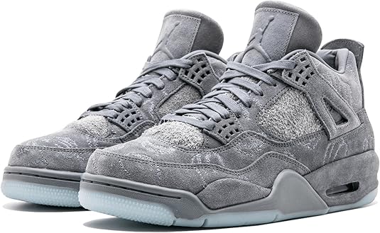 retro 4 kaws