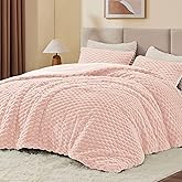 BEDELITE Fluffy Queen Comforter Set - Pink Fleece Soft Comforter for Queen Size Bed, Luxury Warm Bedding Set for Winter, Fuzzy Bed Set 3 Pieces (1 Comforter, 2 Pillowcases)