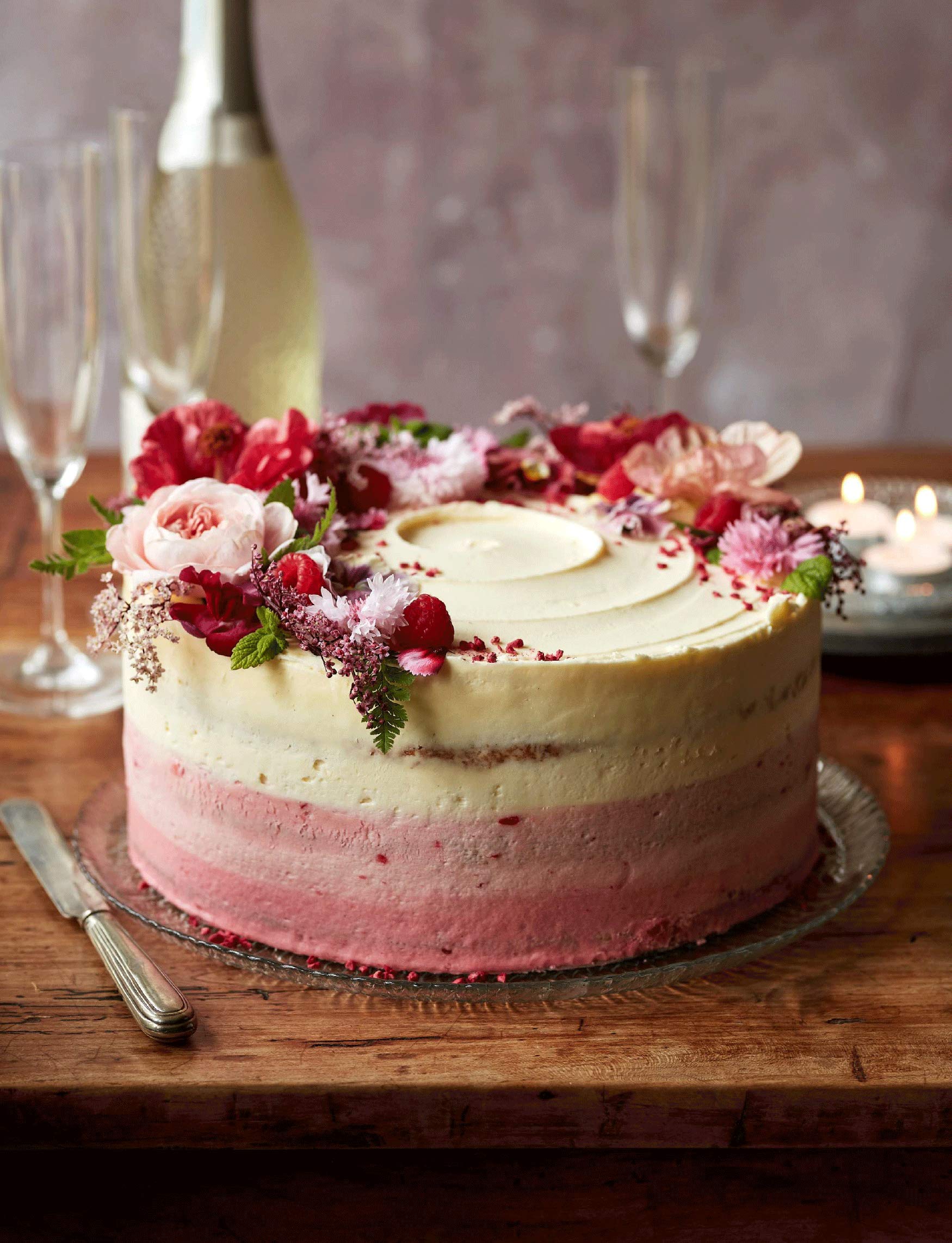 Amazon It The Great British Bake Off Love To Bake Collister Linda Libri In Altre Lingue Amazon It The Great British Bake Off Love To Bake Collister Linda Libri In Altre Lingue