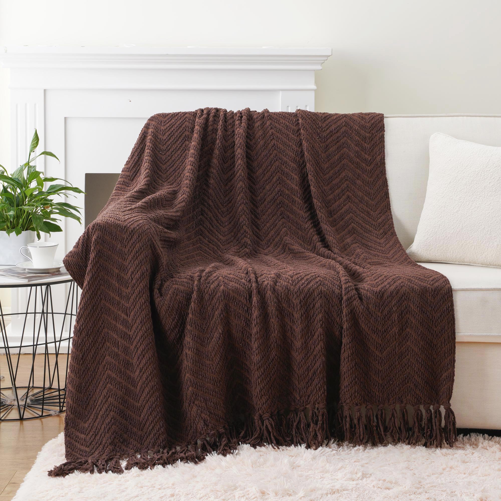 Battilo Dark Brown Throw Blanket for Couch, Knit Woven Bed Blanket with Tassels, Super Soft Warm Decorative Brown Throw for Bed Sofa Chair and Living Room, 125cmx150cm