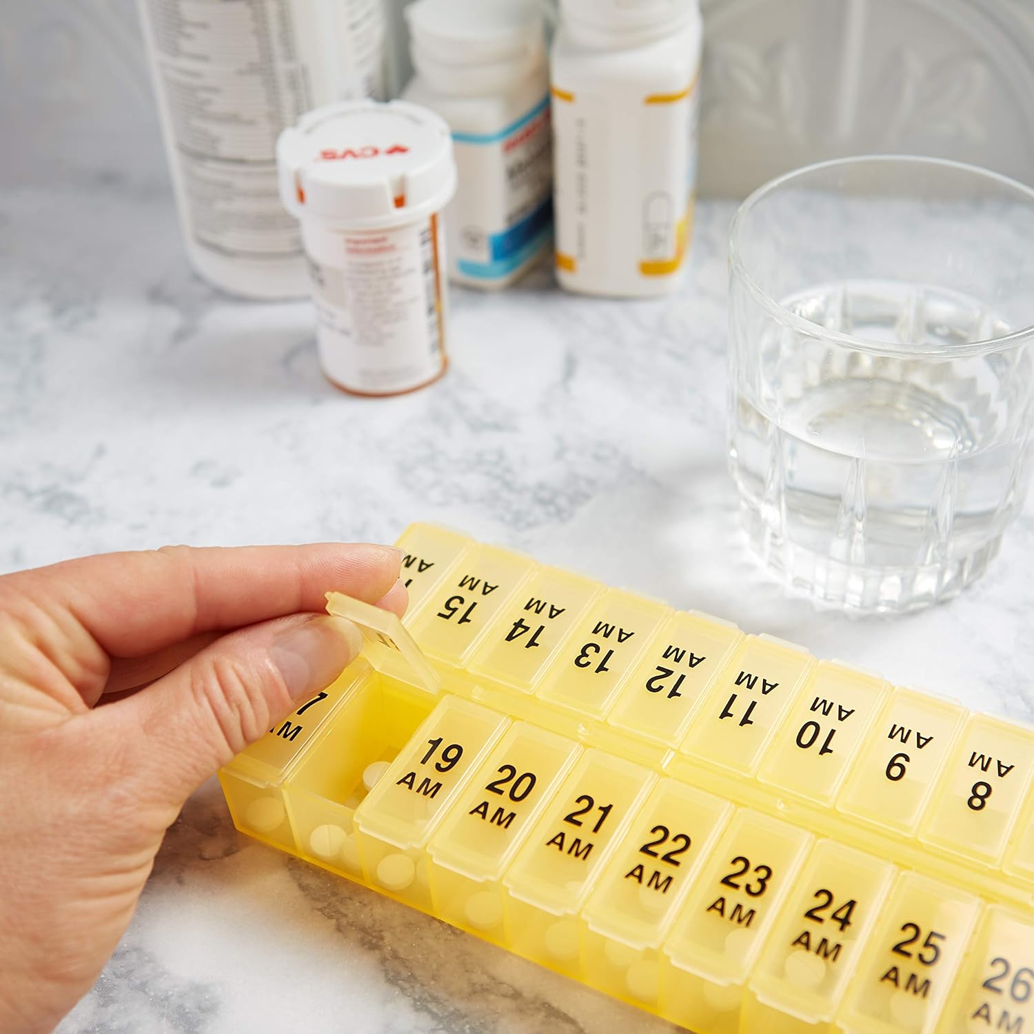 31-Day Color Coded AM/PM Pill Organizer and Vitamin Box Case with Free Pill Splitter & Travel Pill Box (31 Day): Health & Personal Care