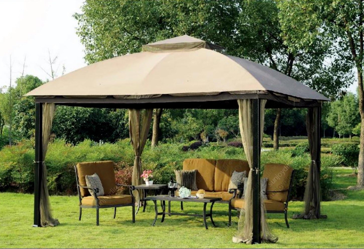 Amazon Com Sunjoy 10 X 12 Malibu Patio Gazebo With Mosquito