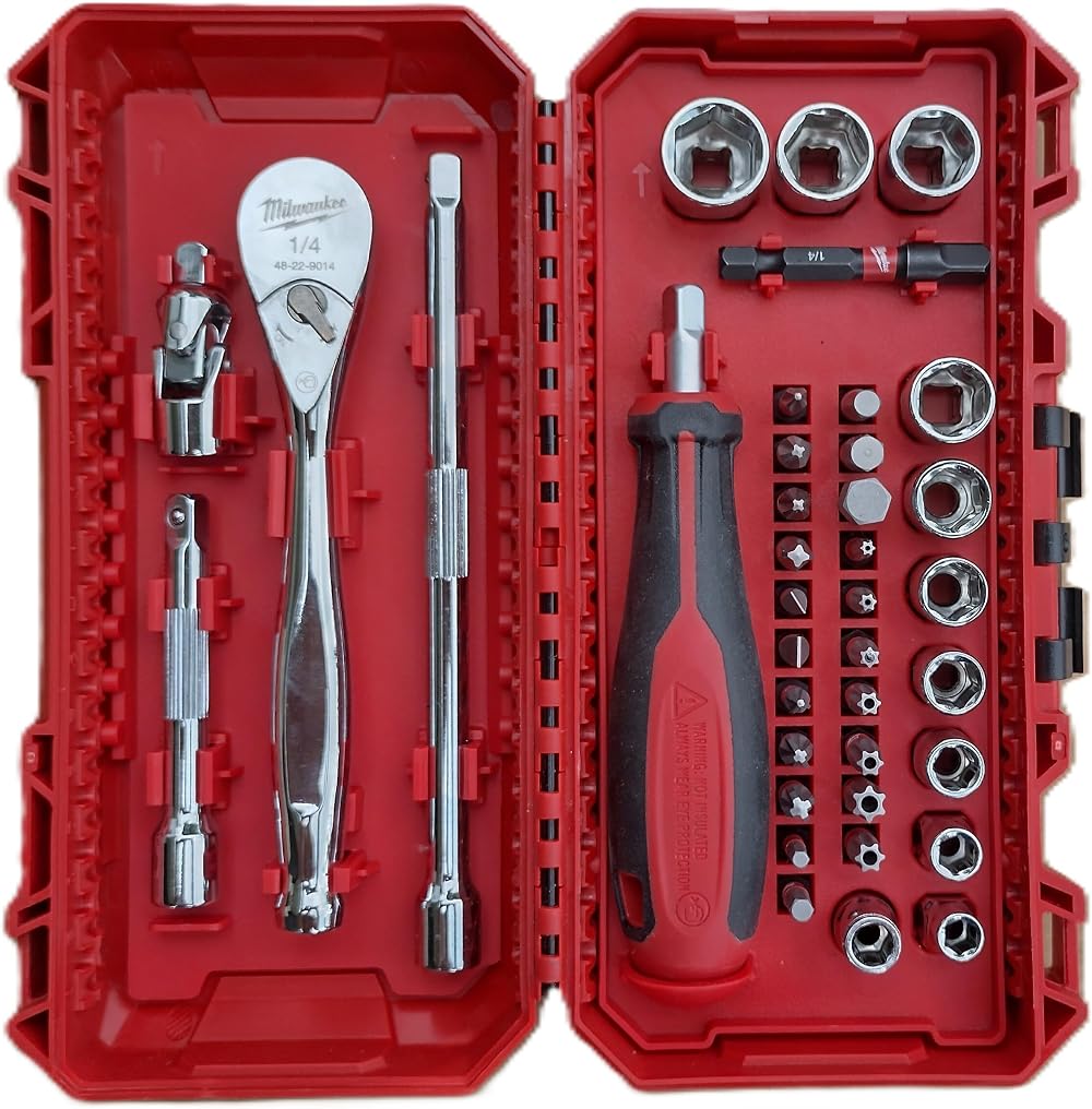 Milwaukee 1/4 Inch Ratchet Socket and Bit Set 38 Pieces