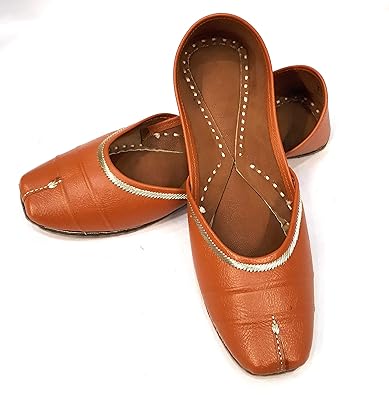 leather mojari for womens