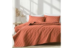 inron Quilt Set King Size, Burnt Orange Microfiber Ultrasonic Cal King Bedspreads, Lightweight Breathable Coverlet, Modern Geometric Pattern Thin Bedding Set for All Season (1 Quilt, 2 Pillow Shams)