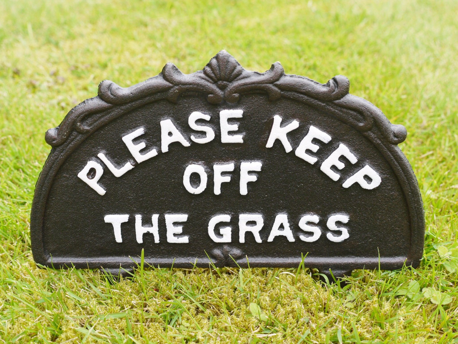 New Antique Vintage Cast Iron Metal Please Keep Off The Grass Spike Garden Sign