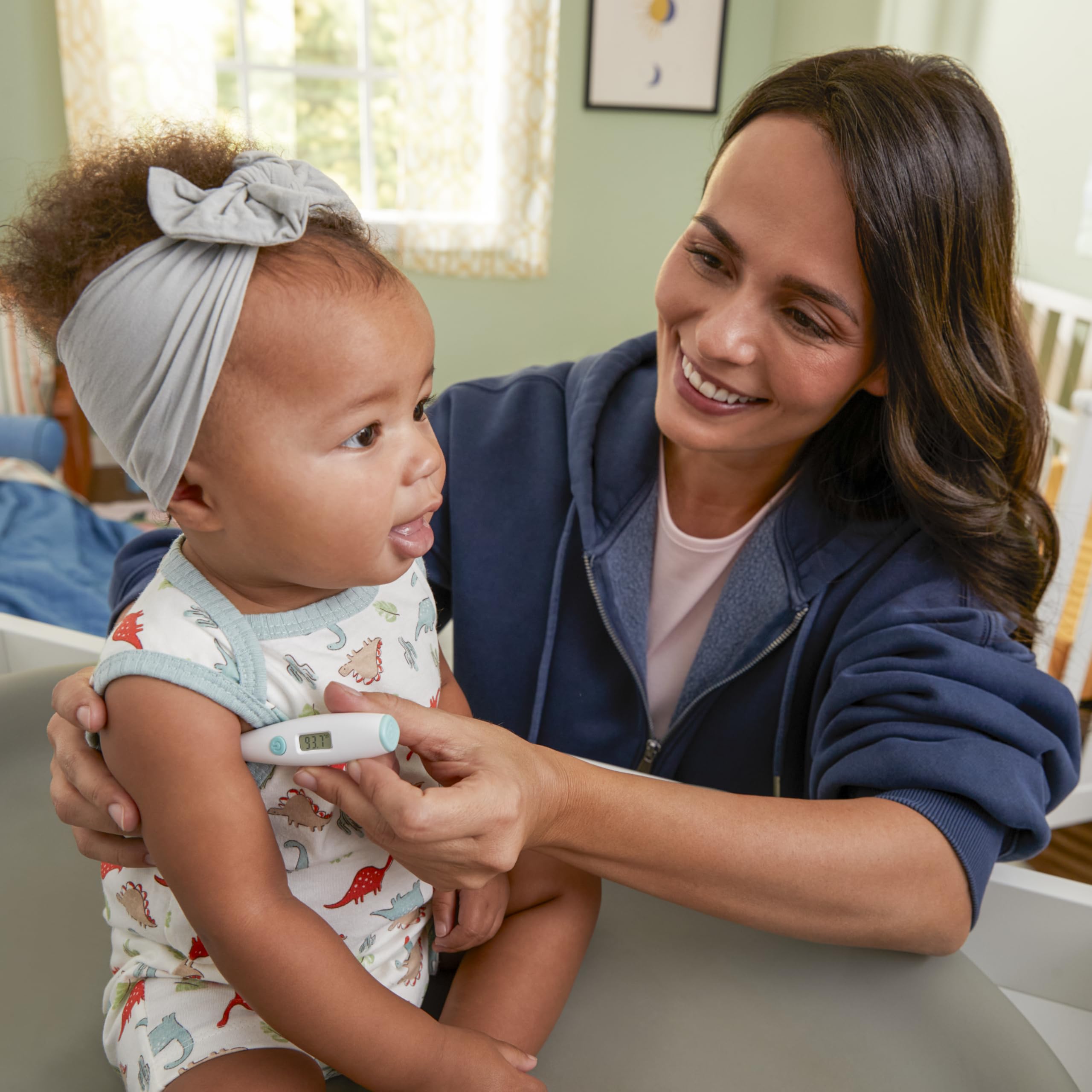 Safety 1st Baby’s 1st SneezyWeezy Kit, BoogEase Nasal Aspirator, 3-in-1 Digital Thermometer, Fuss Free Medspoon, Infant Healthcare Set, Easy-Clean Snot Sucker, Medicine Feeding Spoon