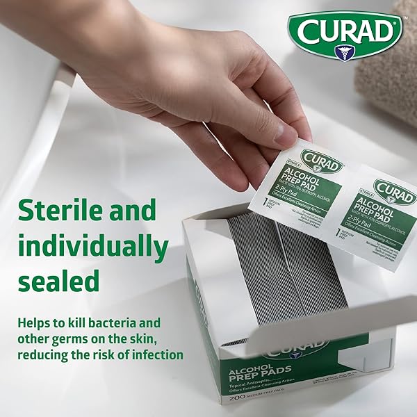 CURAD ALCOHOL PREP PADS (PACK OF 4 BOXES) | 400 PIECES OF MEDIUM ISOPROPYL ALCOHOL WIPES INDIVIDUALLY WRAPPED | FIRST AID ALCOHOL SWABS FOR CUTS & SCRAPES | MEDICAL ALCOHOL PADS FOR GENERAL CLEANSING
