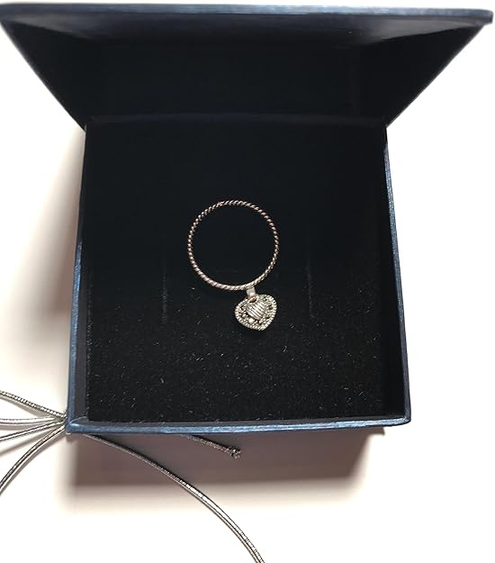 Amazon.com: Fortunoff Kouzi's Castle LLC offers Band Ring with Heart