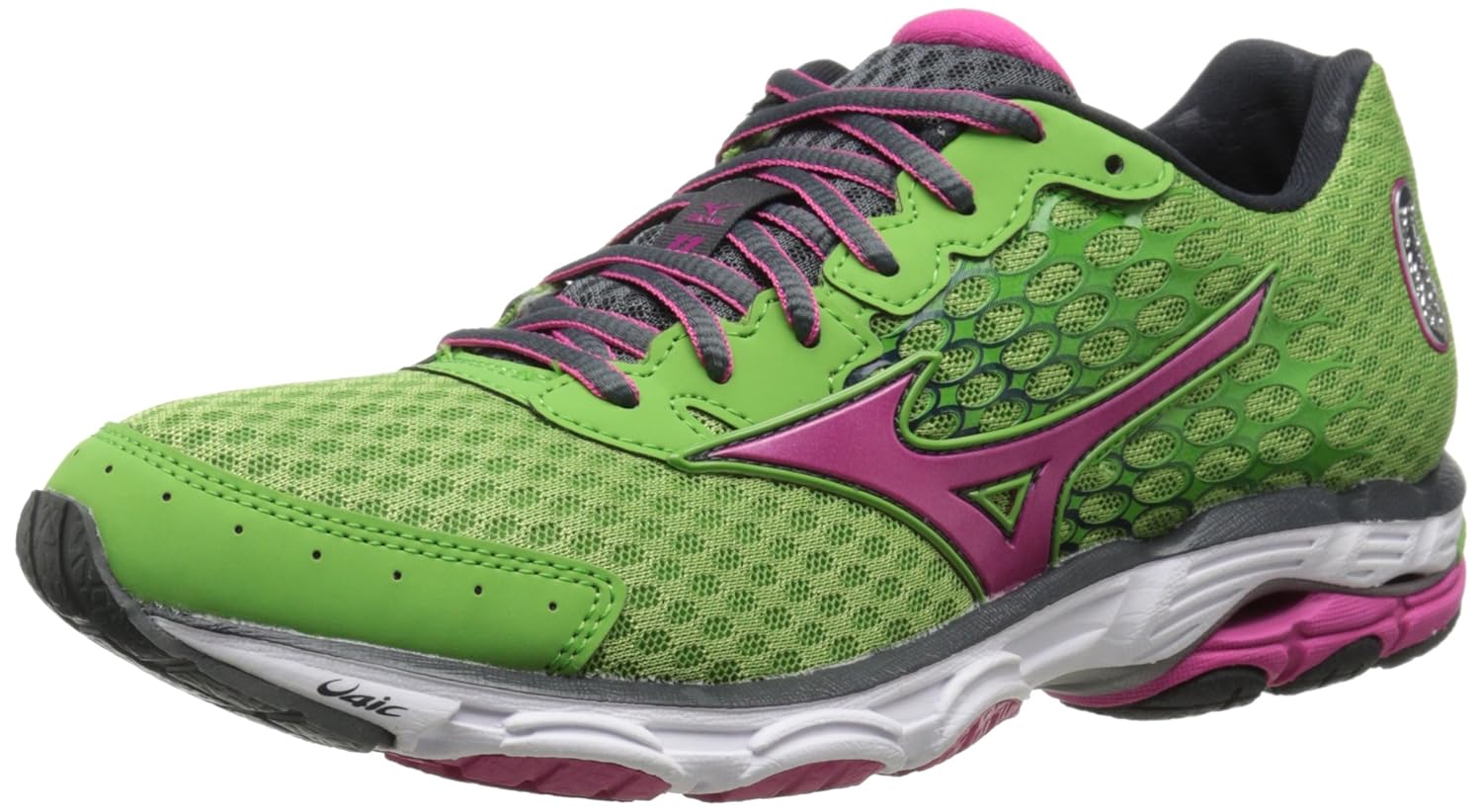 shoes for running on grass