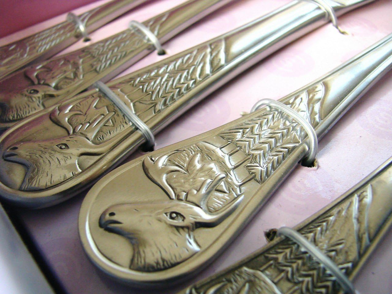 20 pc Cambridge MOOSE II Stainless Steel Flatware Set