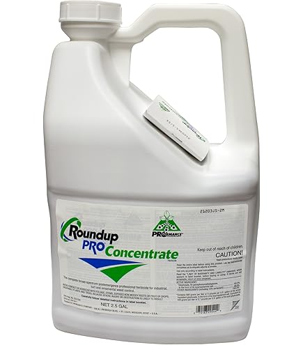 Amazon.com : Bullzeye Herbicide 41% Glyphosate  2.5 Gallon | Premium USA  Supply Gloves for Safe Eradication | USA Supply Pest ID Card : Patio, Lawn  & Garden