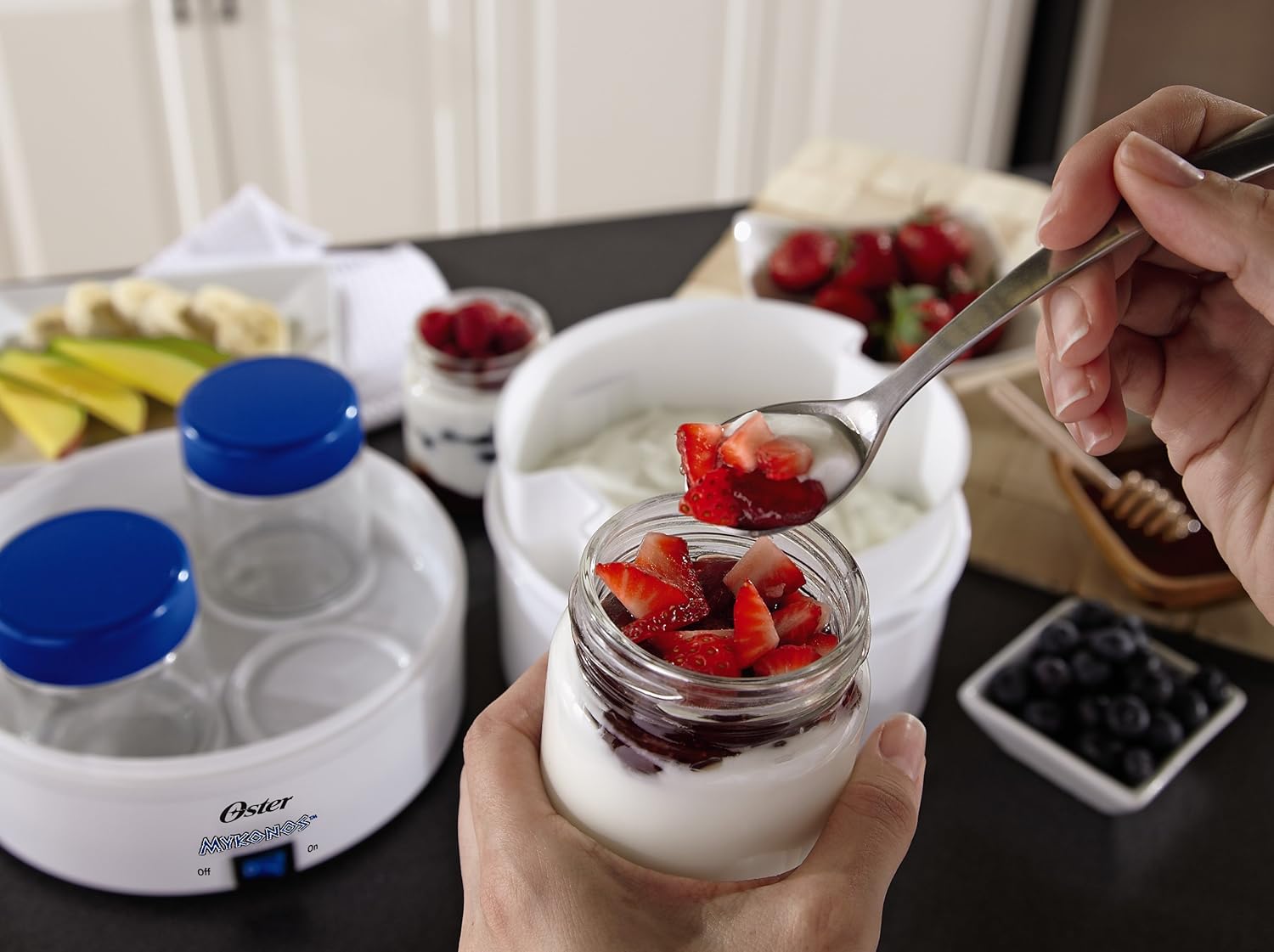 Oster CKSTYM1001 Mykonos Greek Manual Yogurt Maker, 1-Quart: Kitchen & Dining