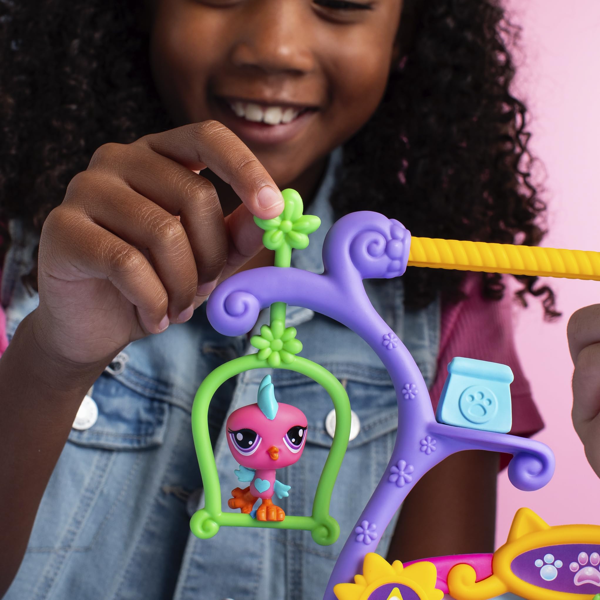Littlest Pet Shop, Pets Got Talent Play Set - Gen 7, Pets #67 & #66, Authentic LPS Bobble Head Figure, Collectible Imagination Toy Animal, Kidults, Girls, Boys, Kids, Tweens Ages 4+