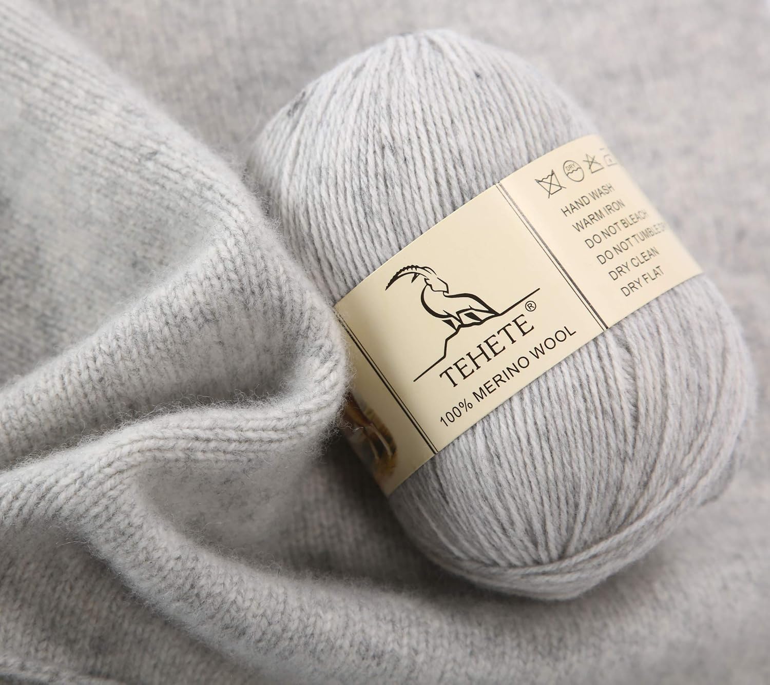 TEHETE 100% Merino Wool Yarn for Knitting and Crochet 3ply 50g 250m Soft and Luxurious -Light Grey, 1 Pezzi - Image 3