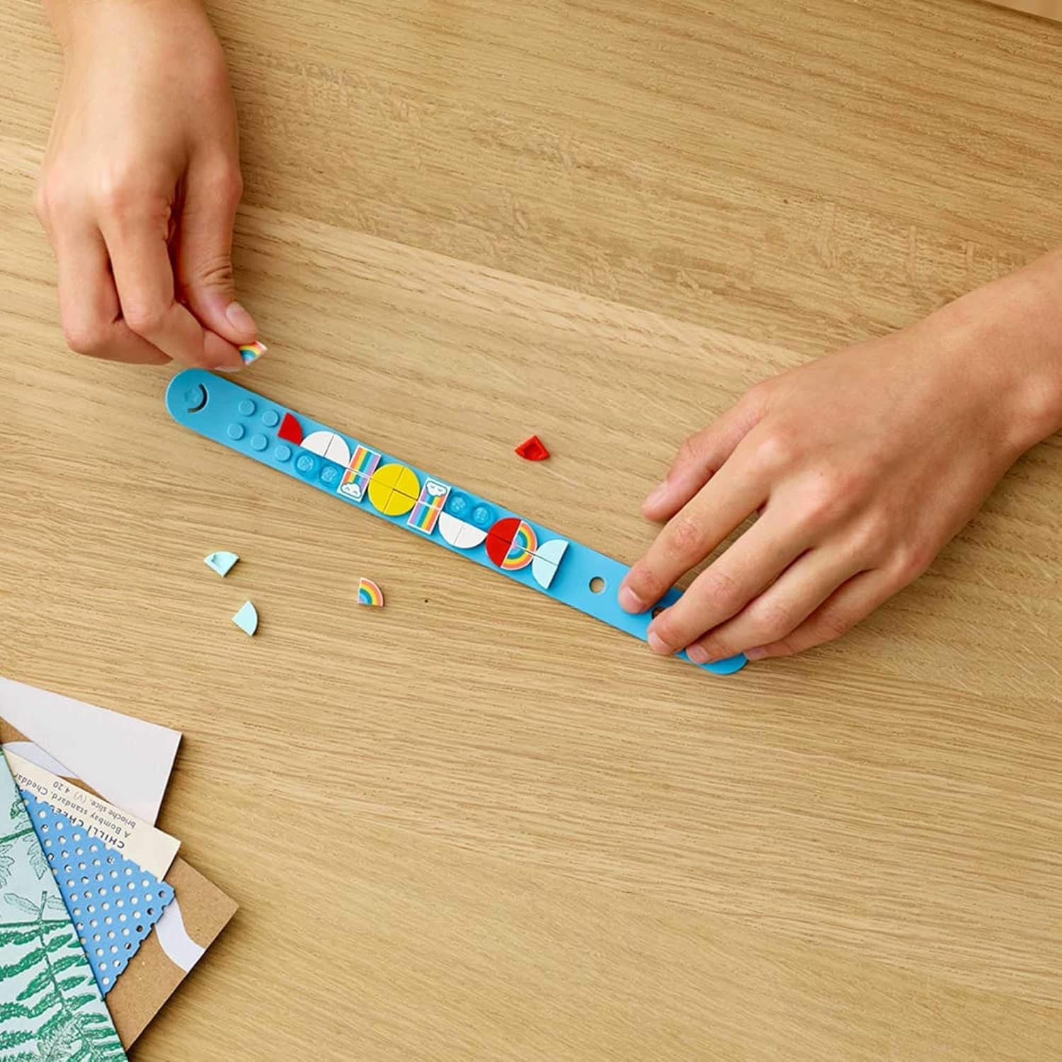 LEGO DOTS Rainbow Bracelet 41900 DIY Craft Bracelet Making Kit; A Fun Craft kit for Kids who Like Making Creative Jewelry, That Also Makes a Cool Holiday or Birthday Gift Toy, New 2020 (33 Pieces): Toys & Games