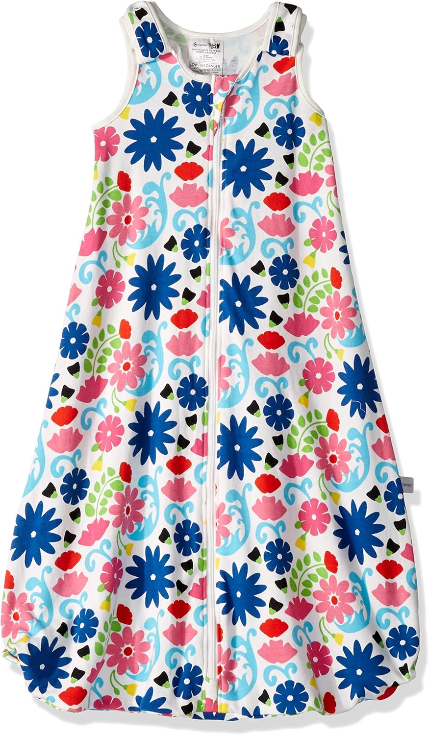 baby sleeping bag with seatbelt hole