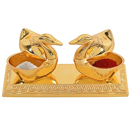 Jaipuri haat Golden Metal Love Bird Duck with Chandan Roli Chopda Pair for Gift and Pooja Purpose