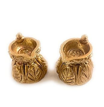 Arrgo Embossed Ceramic Terracotta Decorative Diwali Diya - Pack of 2