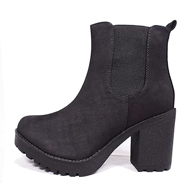 claudia ghizzani chelsea boots