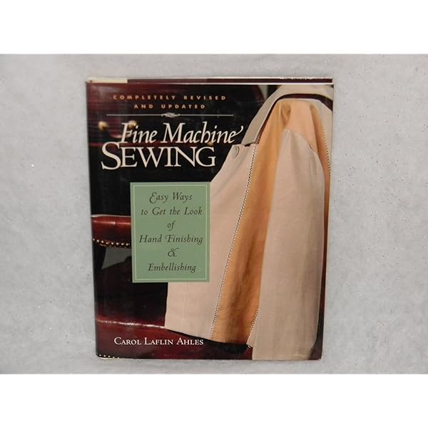 洋書 Antique ClothingFrench Sewing by Machine Antique Clothing: French Sewing by Machine: Pullen, Martha