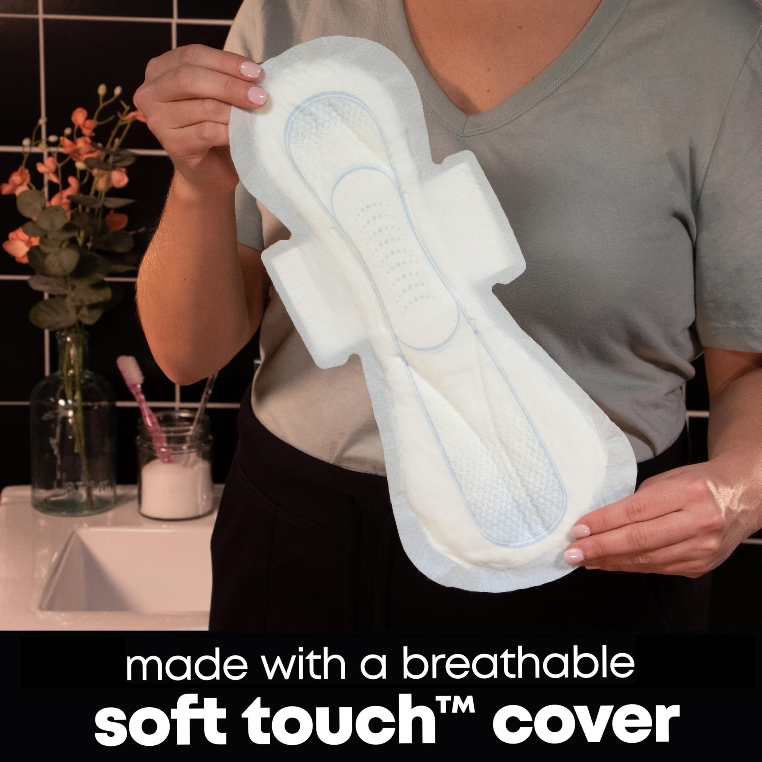 U by Kotex Clean & Secure Overnight Maxi Pads with Wings, Extra Heavy Absorbency, 48 Count (2 Packs of 24) (Packaging May Vary)