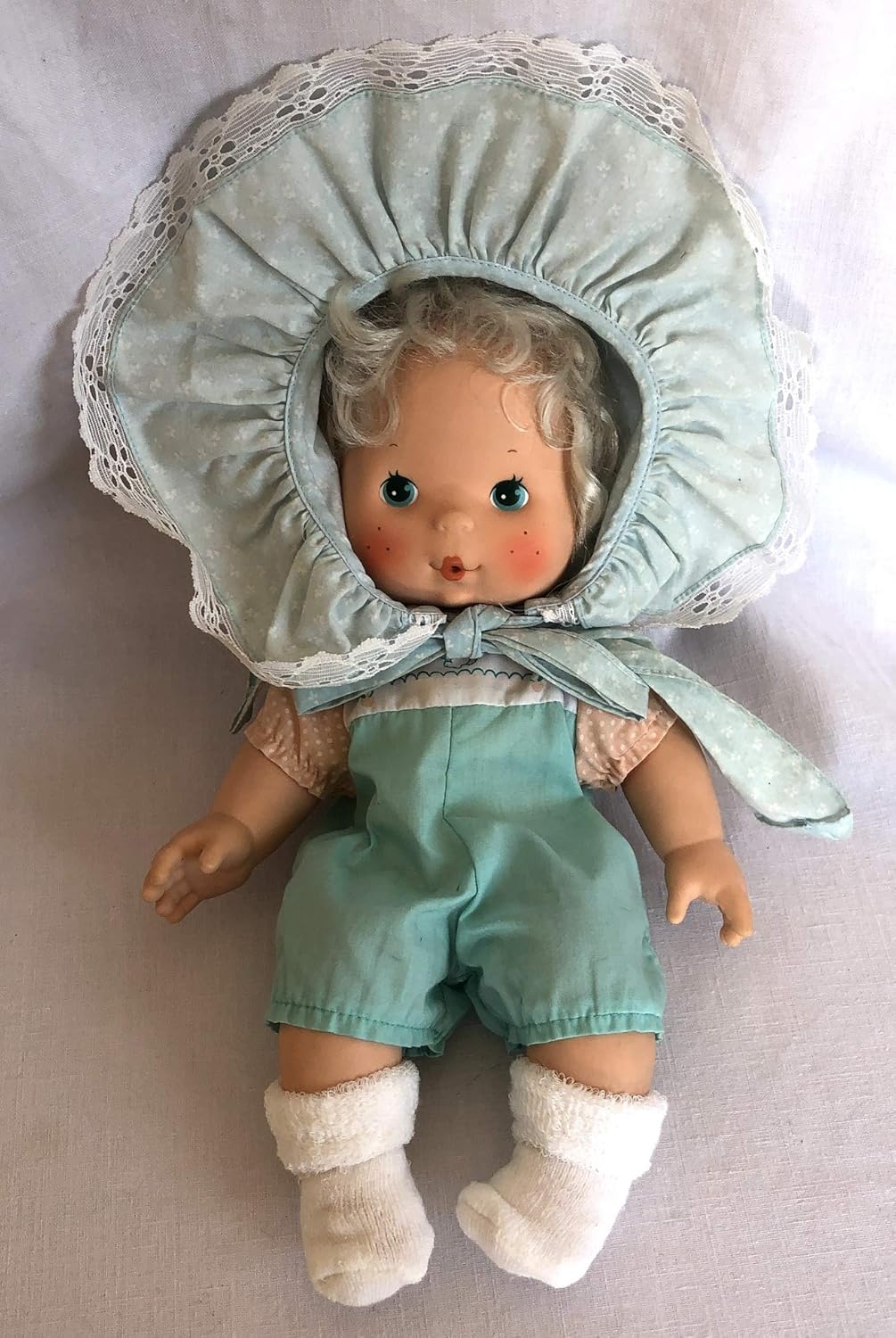 strawberry shortcake baby doll 1982