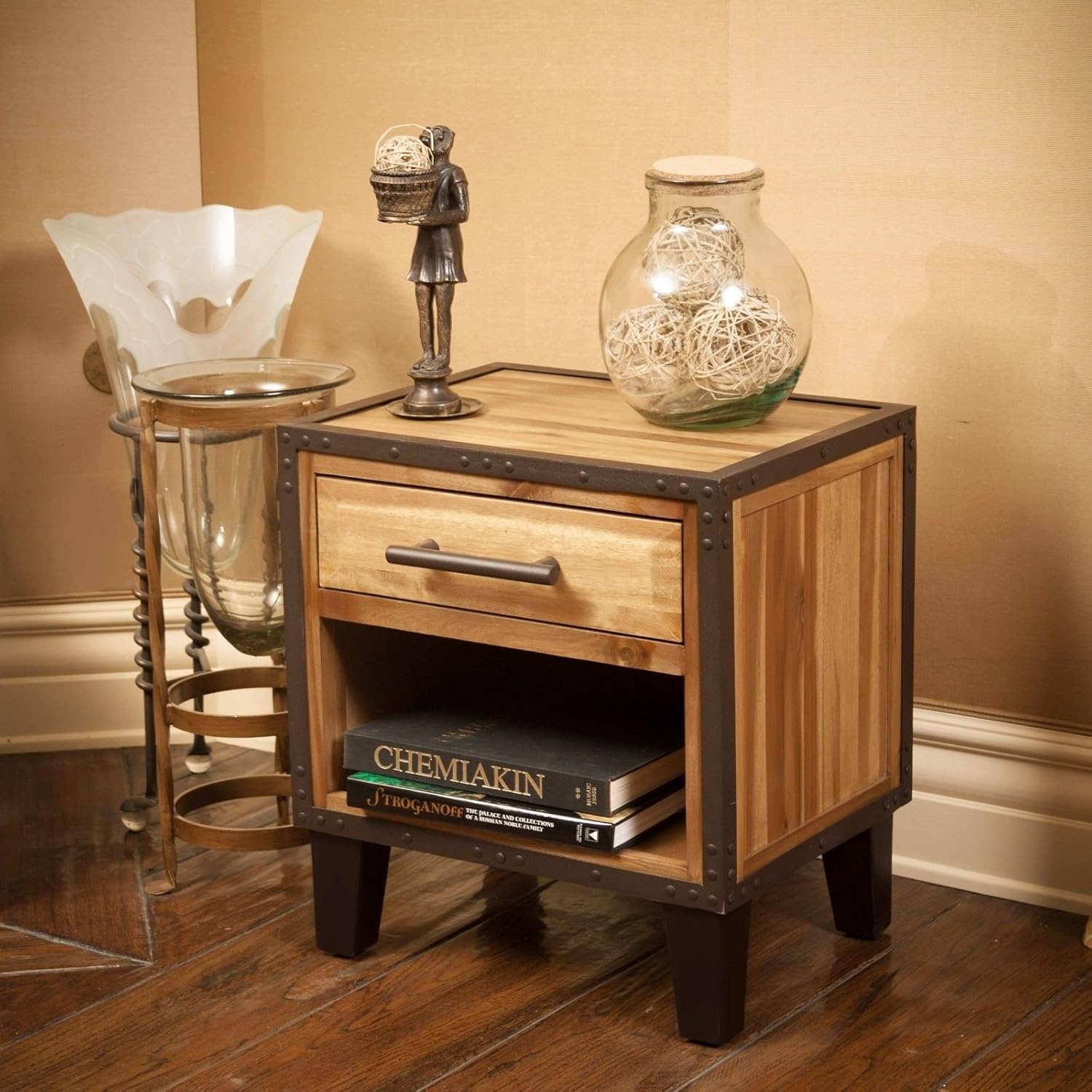 Best Bedside Table Solid Wood 2
